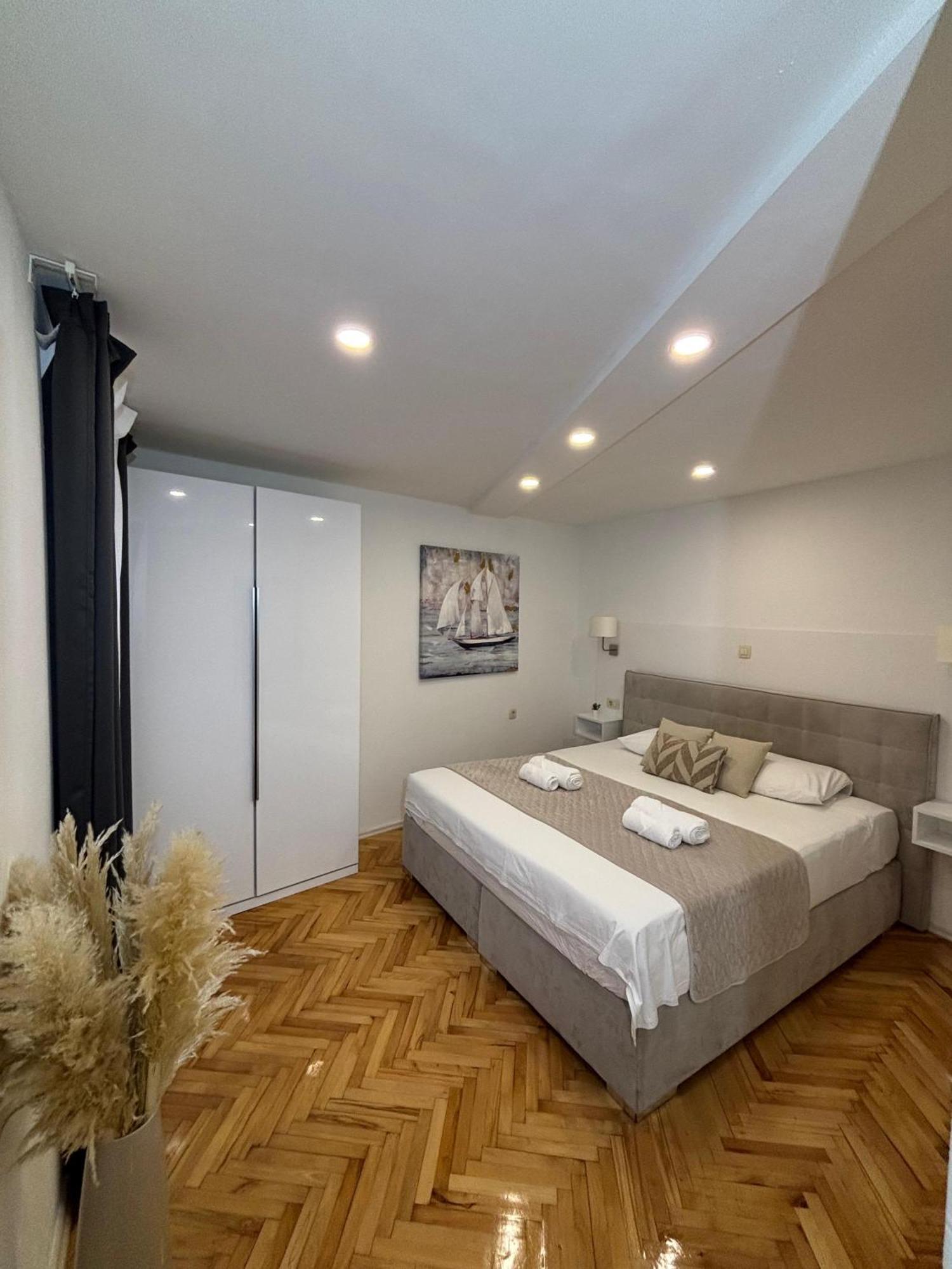 Palace Apartment Сплит Екстериор снимка